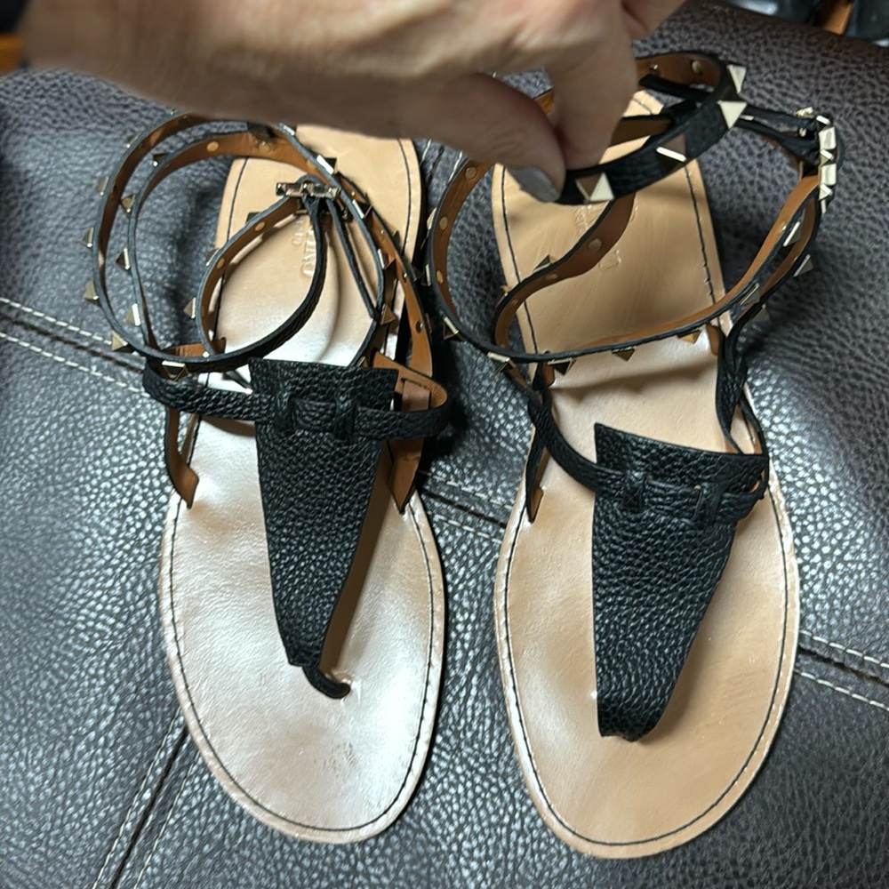 Black flat sandals Valentino